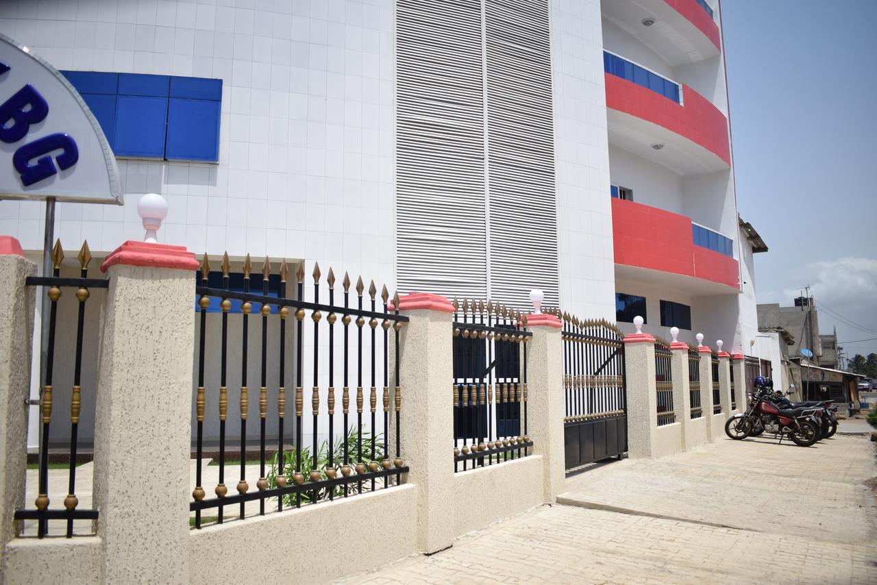 Hotel Bkbg Lome Exterior photo